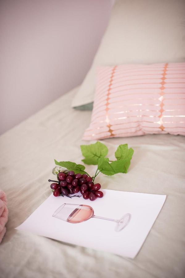 Douce Parenthese A Carcassonne Apartment Exterior foto